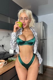 Фотография номер 6 - София, 25 лет