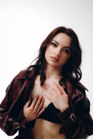 Фотография номер 5 - Карина, 24 года